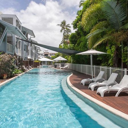 Mantra Aqueous On Port Aparthotel Port Douglas Bagian luar foto