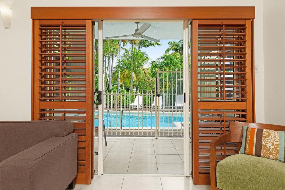 Mantra Aqueous On Port Aparthotel Port Douglas Bagian luar foto